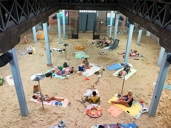 Lithuanian Pavilion, Sun and Sea (Marina)