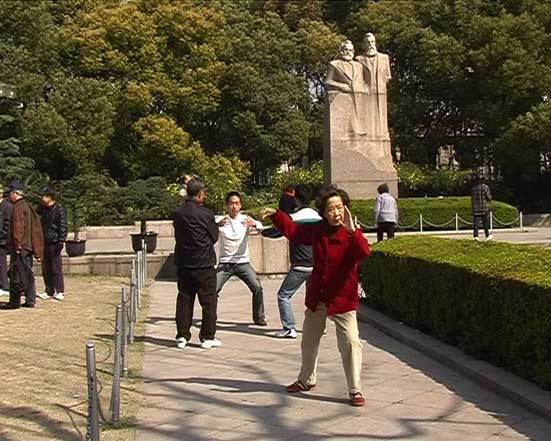 Eric Fong Good Morning Shanghai film still 2006